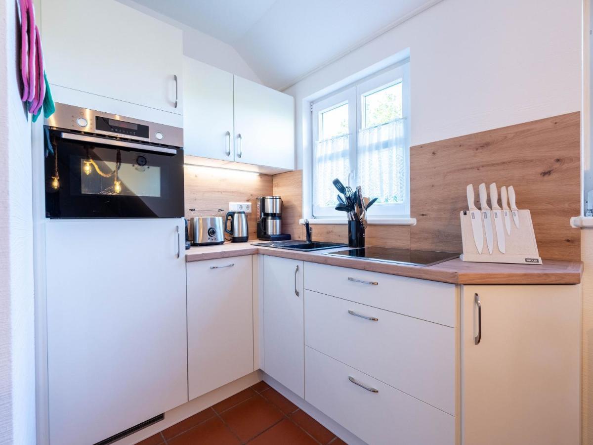 Feriendorf Rugana - Komfort Appartement Mit 1 Schlafzimmer B12 Dranske Buitenkant foto